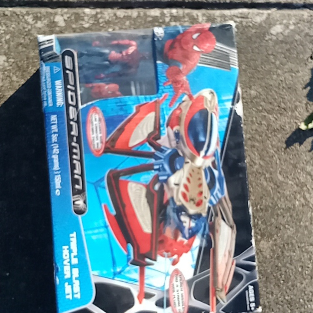 Spider-Man triple blast hover jet Hasbro marvel comics hoverjet boy toy